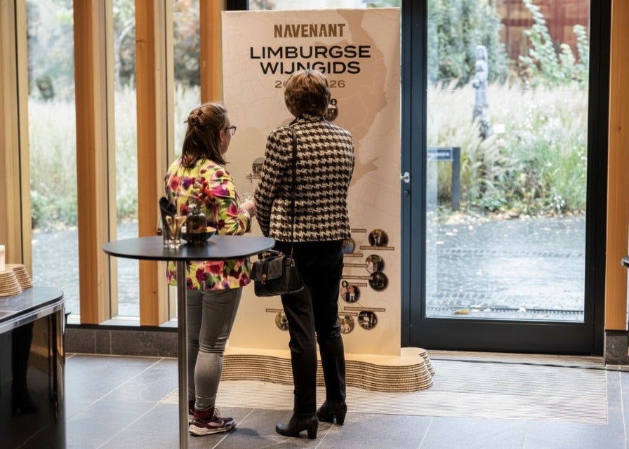 Kartonnen re-board banner Navenant Wijngids Kartonnen re-board banner Navenant Wijngids